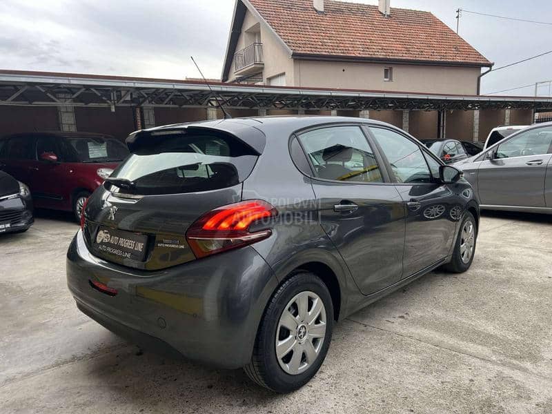 Peugeot 208 1.6HDI/SERV