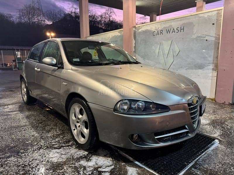 Alfa Romeo 147 