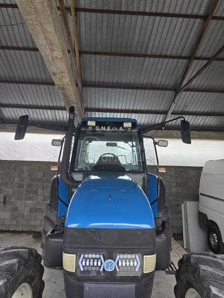 New Holland tm125