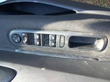 prekidac podizaca stakla za Peugeot 3008 od 2009. do 2016. god.