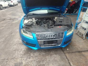 Audi A5 2010. god. -  kompletan auto u delovima