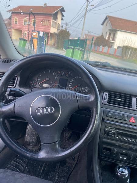 Audi A6 2,4 V6