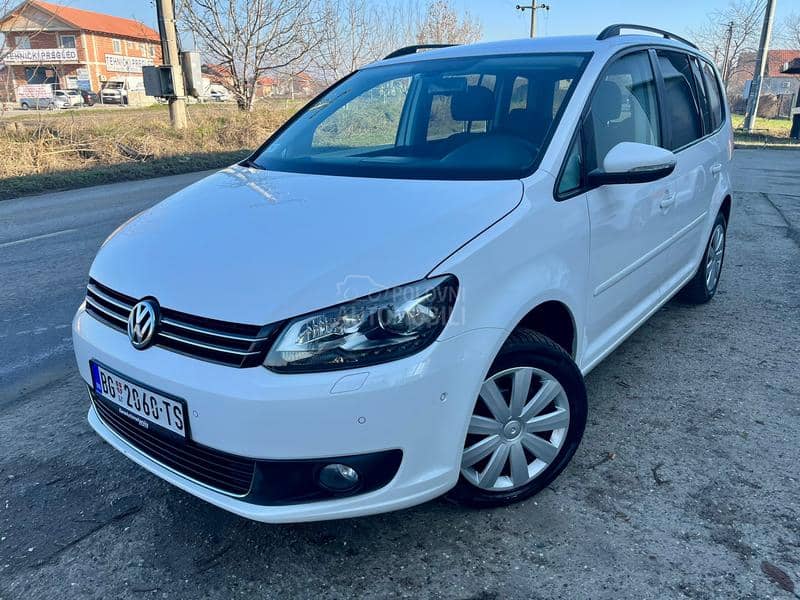 Volkswagen Touran 1.4 CNG FUL 0PREMA