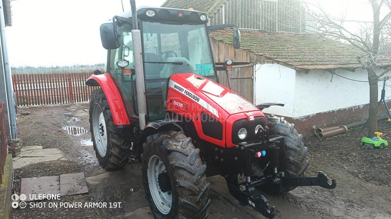 Massey Ferguson 5435