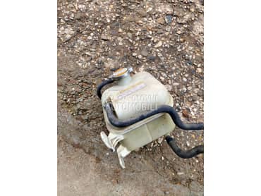 Posuda za antifriz i vodu za Kia Sportage od 2004. do 2010. god.