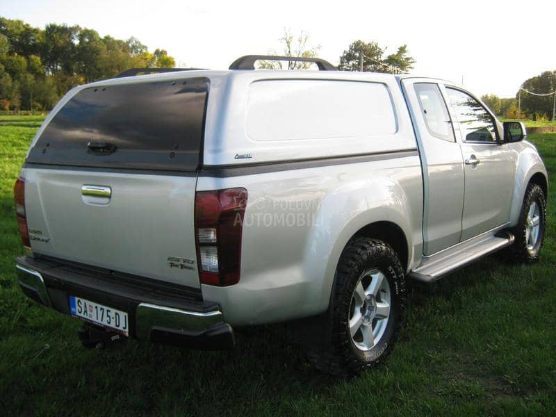 Isuzu D-Max Solar