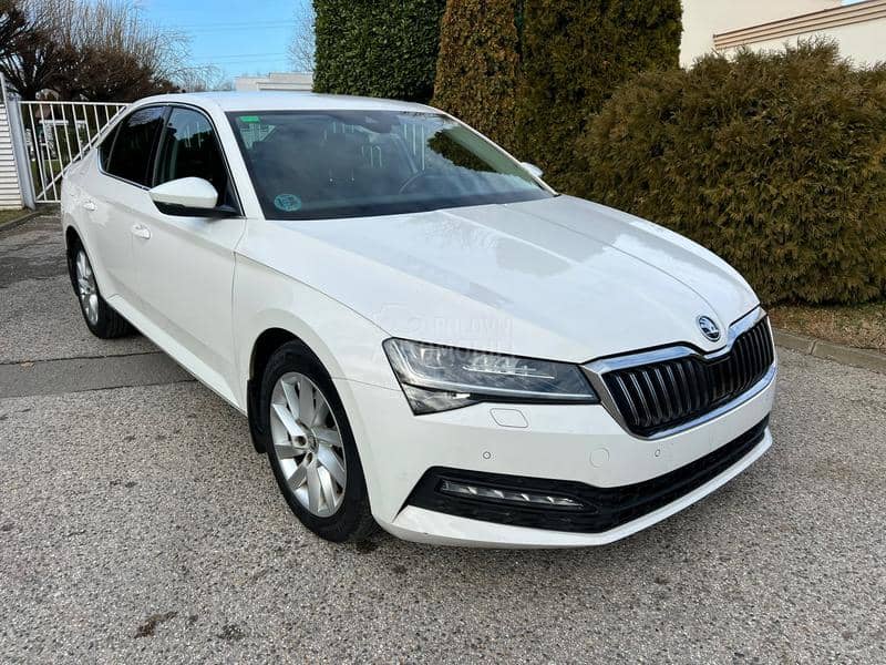 Škoda Superb 2.0/virt/dsg