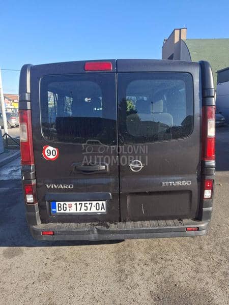 Opel Vivaro 