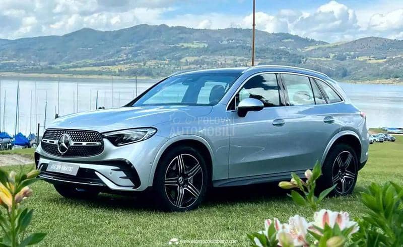 Mercedes Benz GLC Klasa 2023. god. -  kompletan auto u delovima