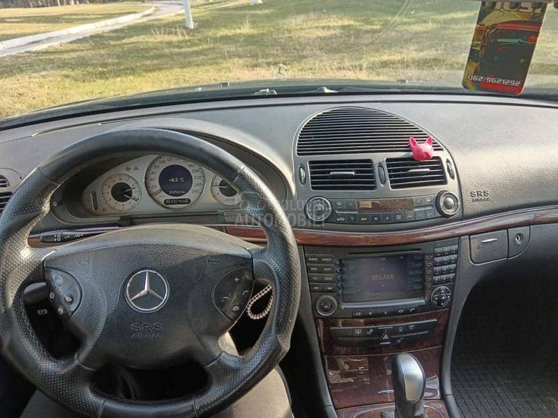 Mercedes Benz E 270 