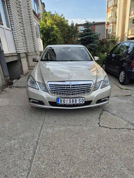 Mercedes Benz E 250 