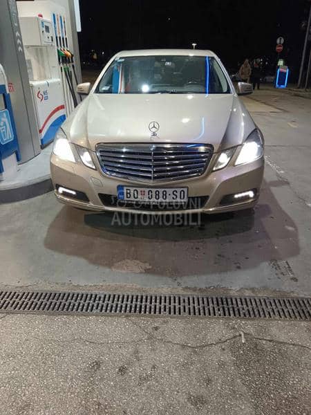 Mercedes Benz E 250 