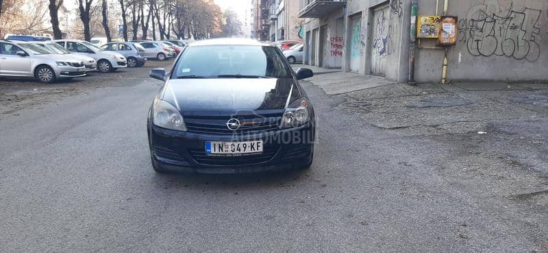 Opel Astra H 