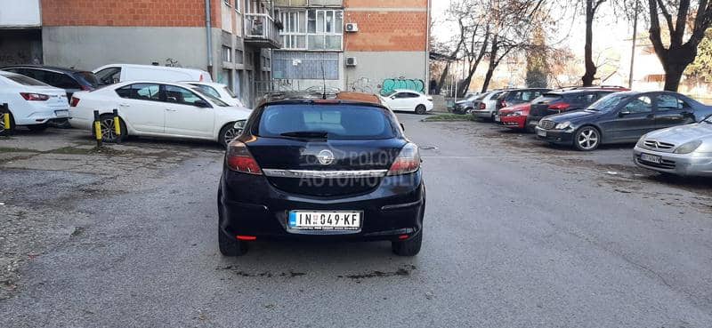 Opel Astra H 