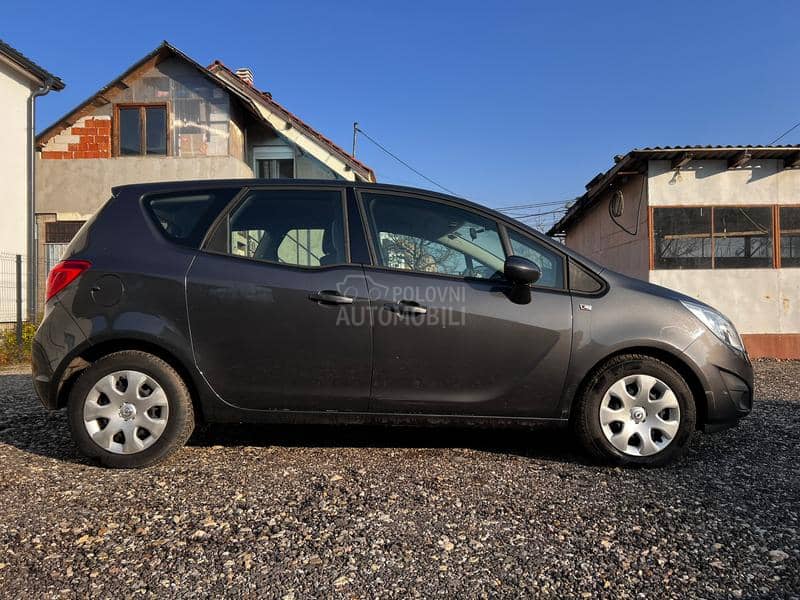 Opel Meriva Svaj.carska 93000k.m