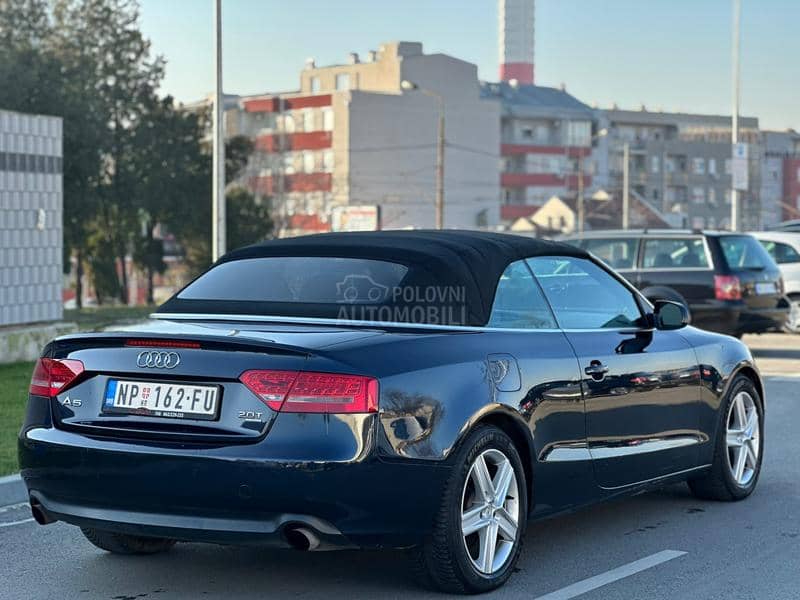 Audi A5 2.0T quattro