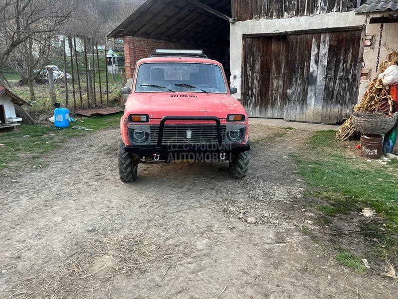 Lada Niva 