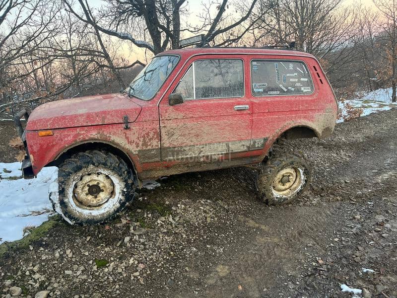 Lada Niva 