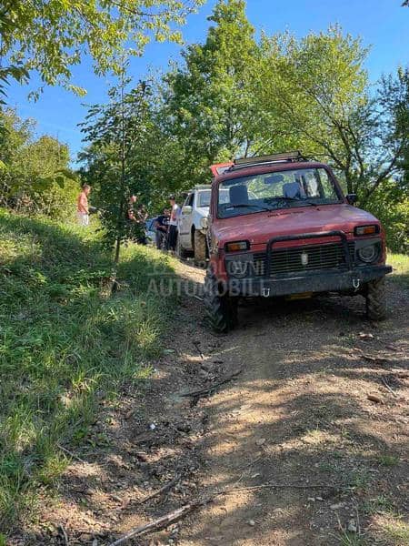 Lada Niva 