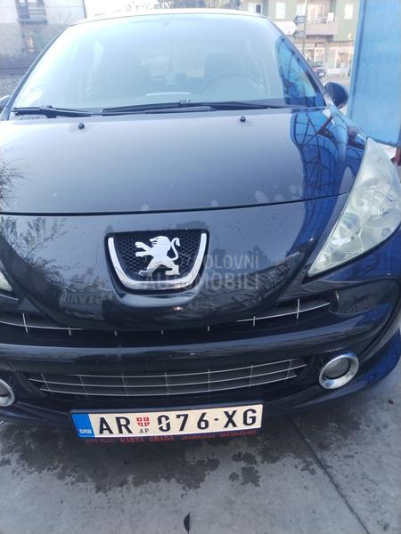 Peugeot 207 1.4 16v