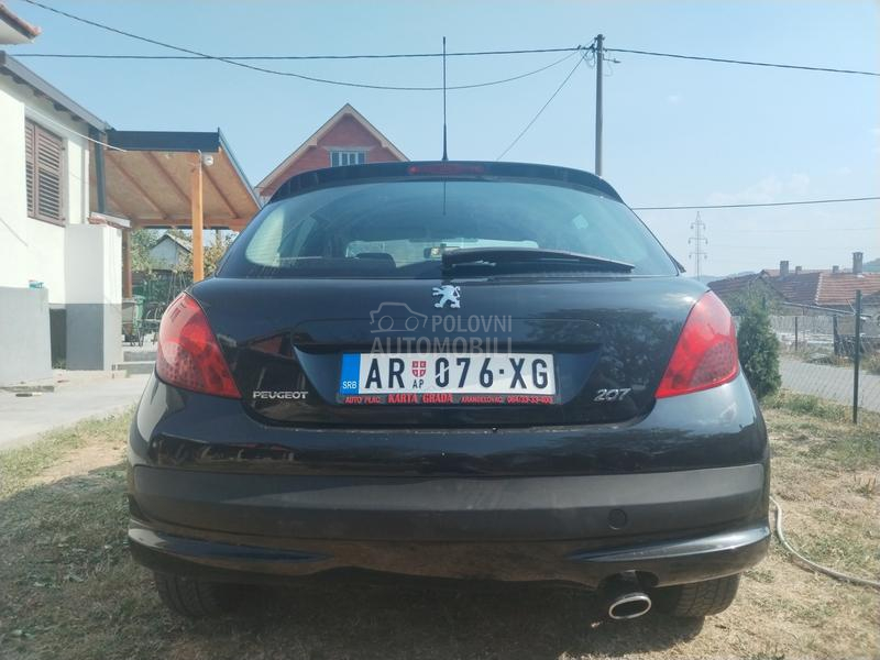 Peugeot 207 1.4 16v