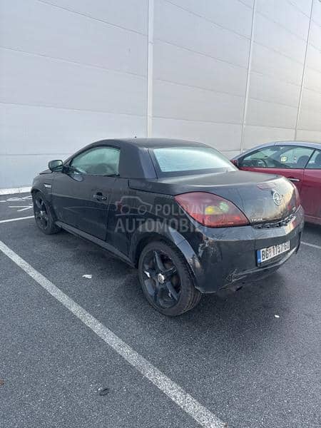 Opel Tigra 