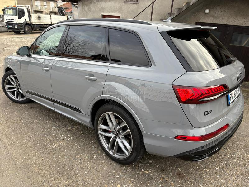 Audi Q7 S LINE Mild Hybrid