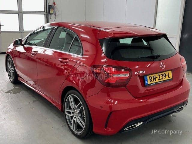 Mercedes Benz A 180 AMG LINE