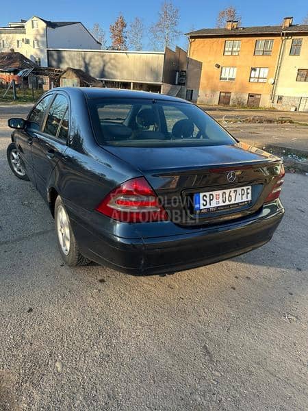 Mercedes Benz C 220 