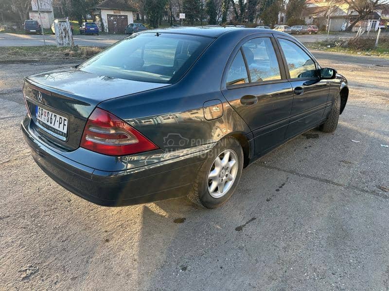 Mercedes Benz C 220 