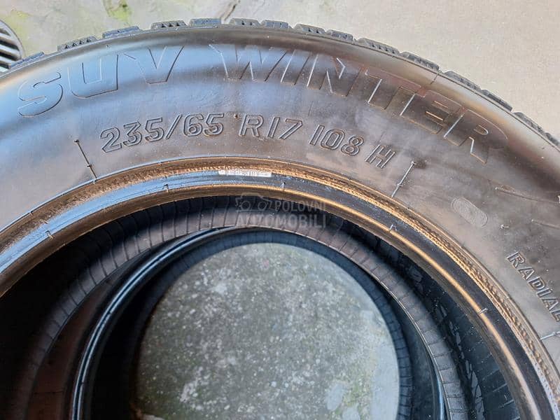 Riken 235/65 R17 Zimska