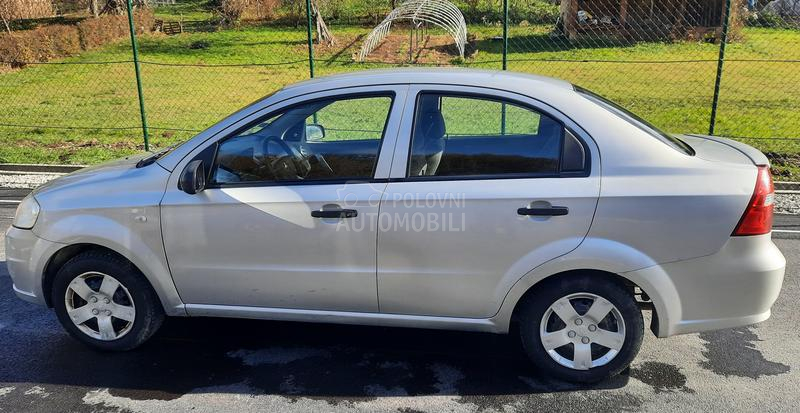 Chevrolet Aveo 