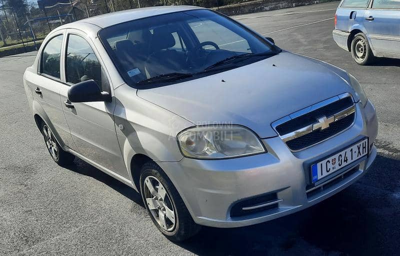 Chevrolet Aveo 