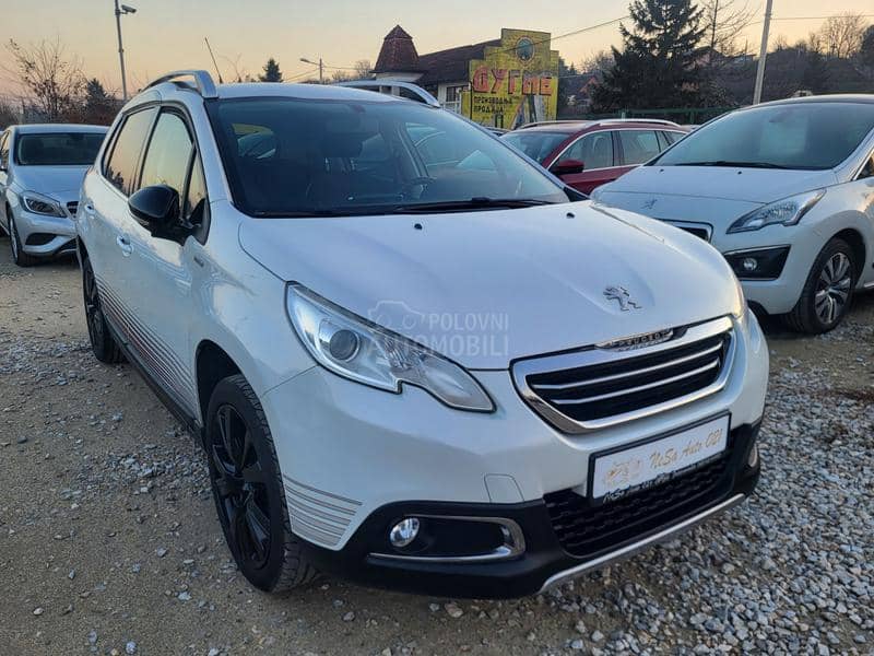 Peugeot 2008 1.2 B URBAN/CROSS