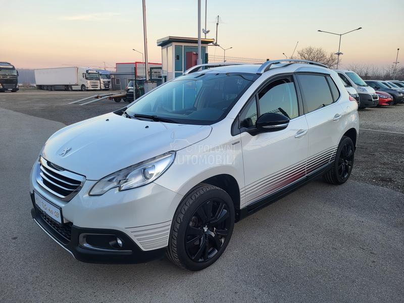 Peugeot 2008 1.2 B URBAN/CROSS