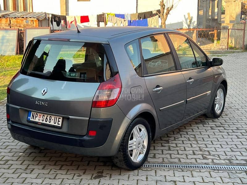 Renault Scenic 