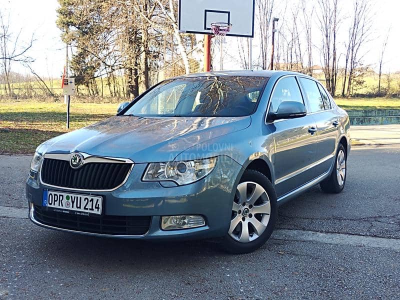 Škoda Superb 