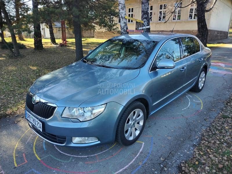 Škoda Superb 