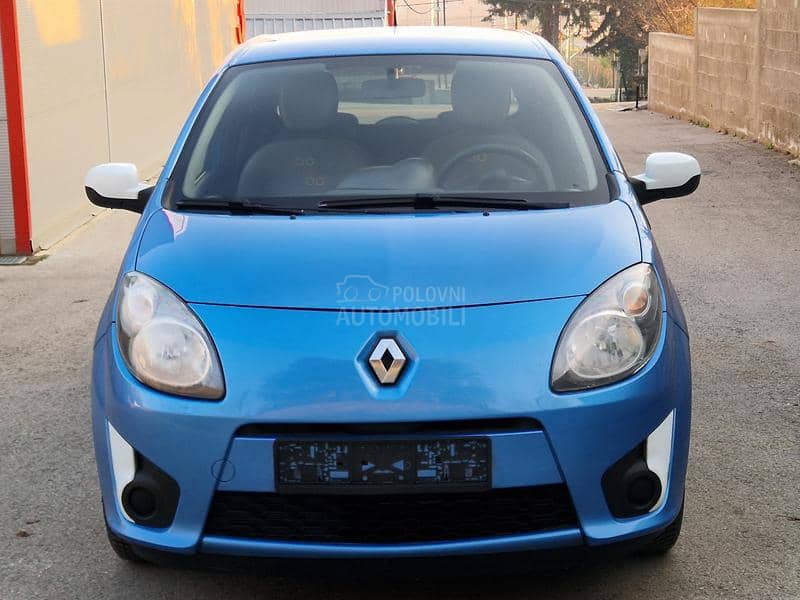 Renault Twingo 1.5 dci T0P STANjE