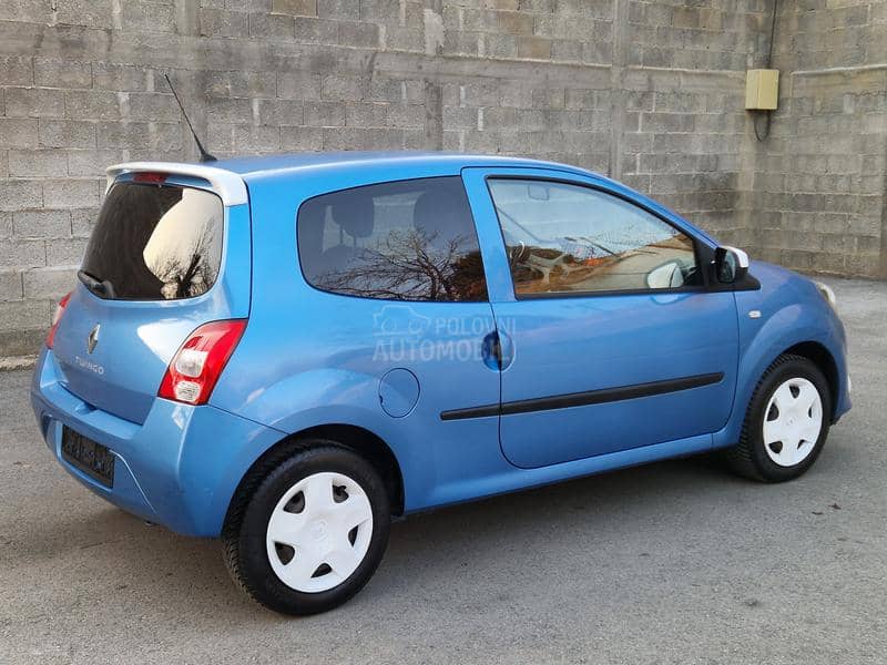 Renault Twingo 1.5 dci T0P STANjE