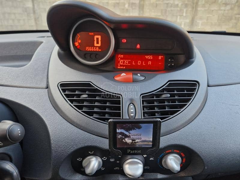 Renault Twingo 1.5 dci T0P STANjE