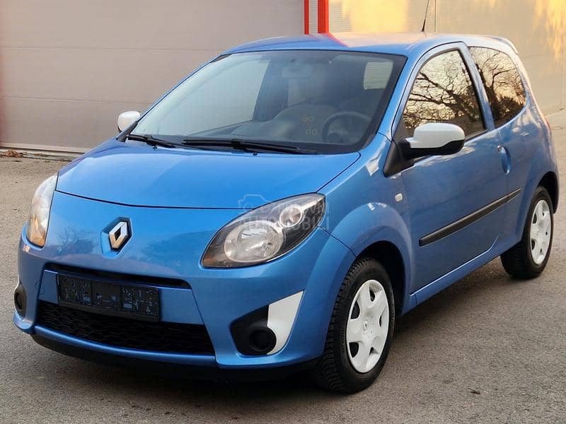 Renault Twingo 1.5 dci T0P STANjE