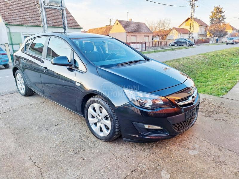 Opel Astra J 1.7 CDTI