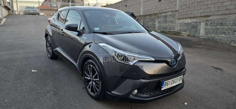 Toyota C-HR 1.8 Hybrid