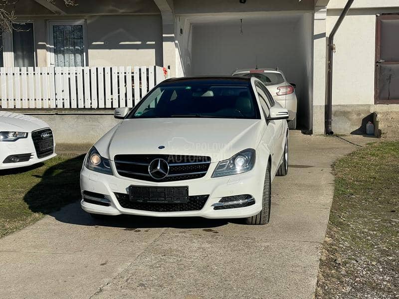 Mercedes Benz C 220 CDI220