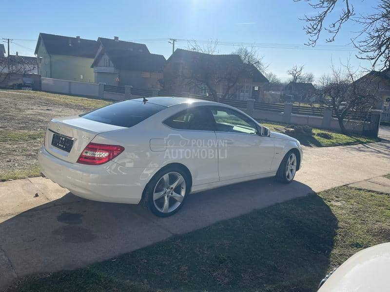 Mercedes Benz C 220 CDI220