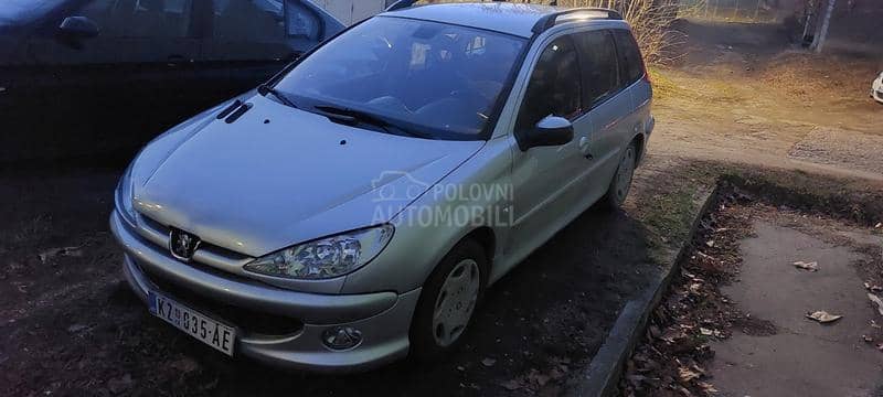 Peugeot 206 1.6 xs