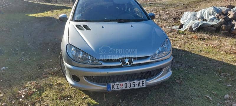 Peugeot 206 1.6 xs