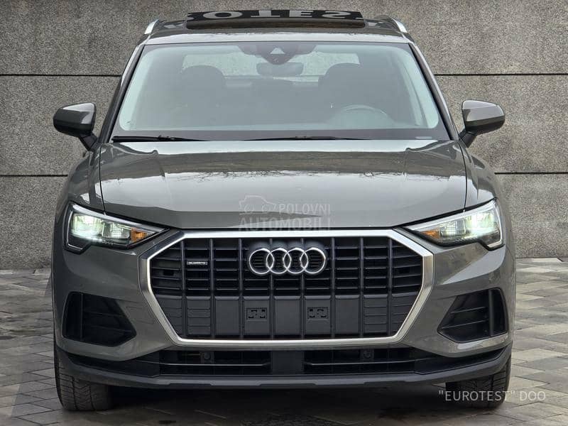 Audi Q3 quattro/S-tronic