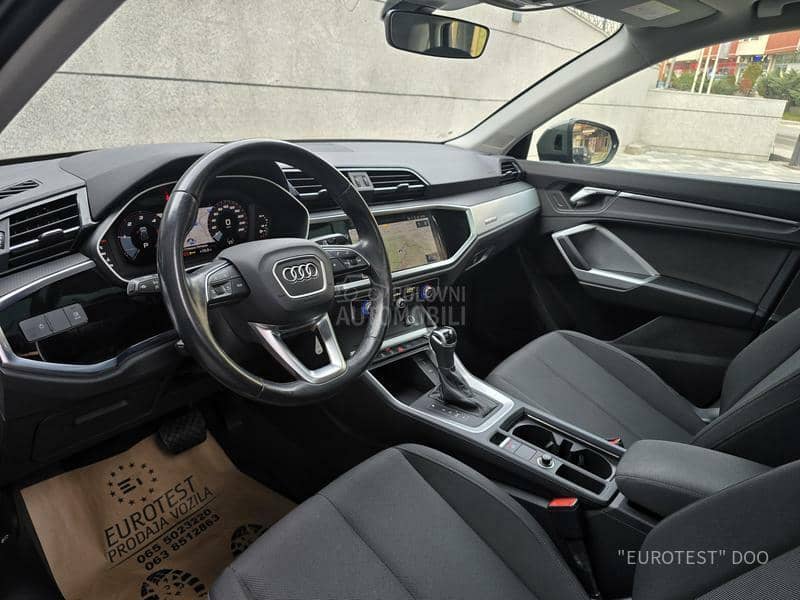 Audi Q3 quattro/S-tronic